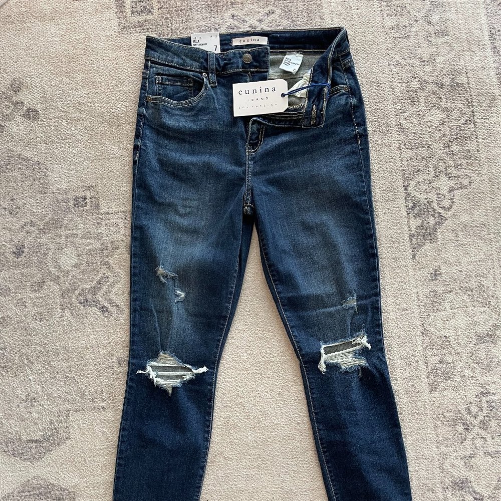 New with Tags: eunina Super High Rise, Skinny, Ankle Jeans, size 7 / 28" waist